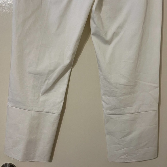 Lewit Women's Cream Flat Front Cropped Pants with Button Detail on Leg - Size 8 - Picture 9 of 9